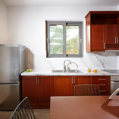 Anna's House מלון דירות גאורגיופוליס